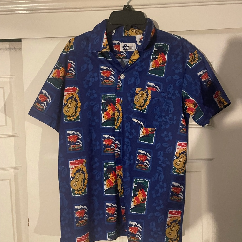 Hawaiian button down shirt